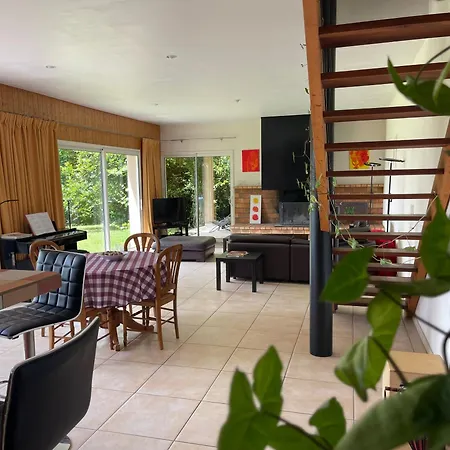 Indoor-outdoor With Panoramic Mountain Views Near Pyrenees Hikes & Atlantic Beaches * Espoey