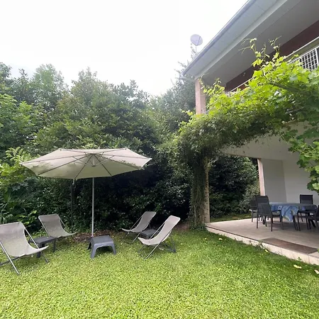Indoor-outdoor With Panoramic Mountain Views Near Pyrenees Hikes & Atlantic Beaches *